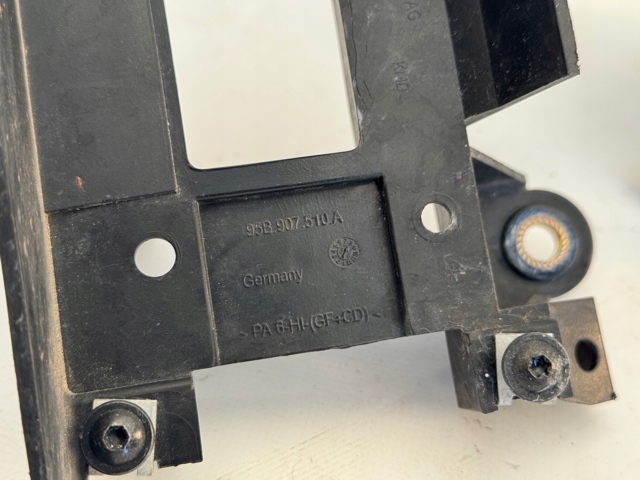 PORSCHE 95B907510A в наличии Ужгород