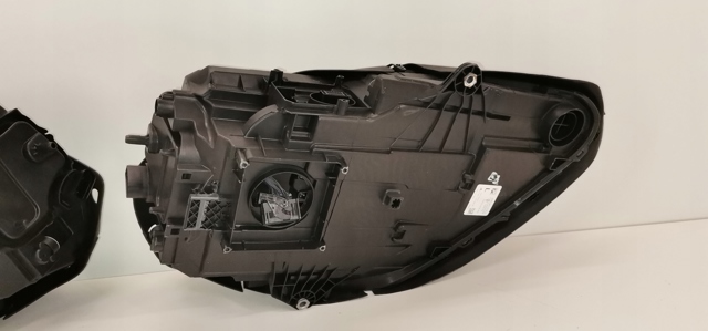 PORSCHE 95B941015J в наличии Каменское