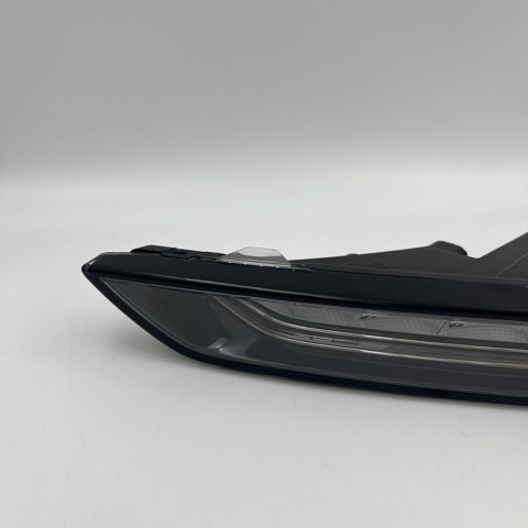 Поворотник левый 95B941181A PORSCHE