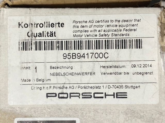 PORSCHE 95B941700C Фара противотуманная правая в наличии Черновцы