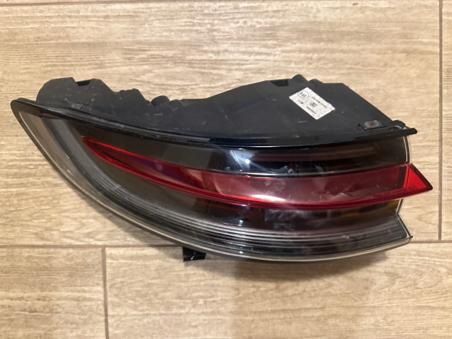 PORSCHE 95B945091M в наличии Винница