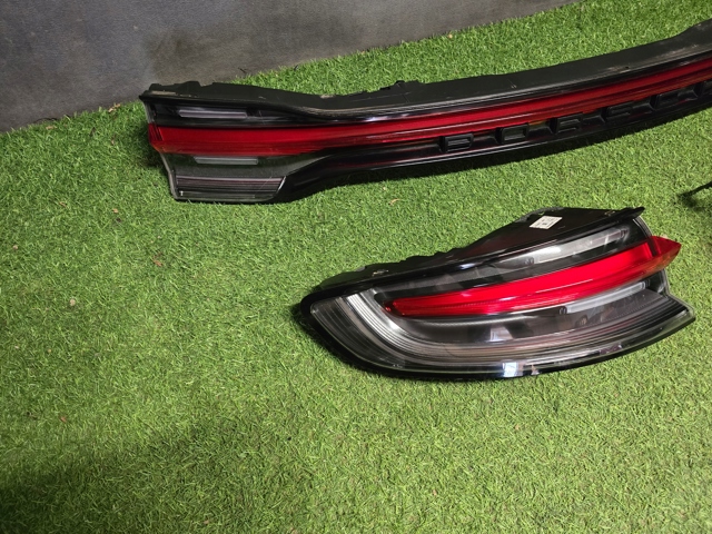 95B945092AJ PORSCHE Фонарь задний правый внешний купить в Черновцы