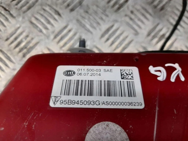 PORSCHE 95B945093G Фонарь задний левый внутренний в наличии Николаев