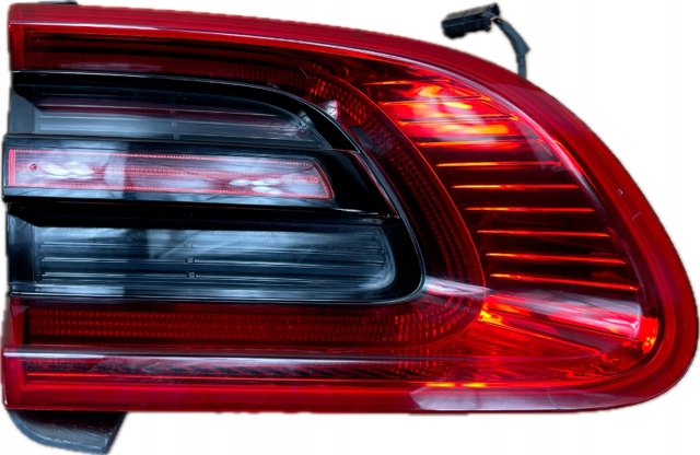 95B945093G PORSCHE Фонарь задний левый внутренний купить в Запорожье