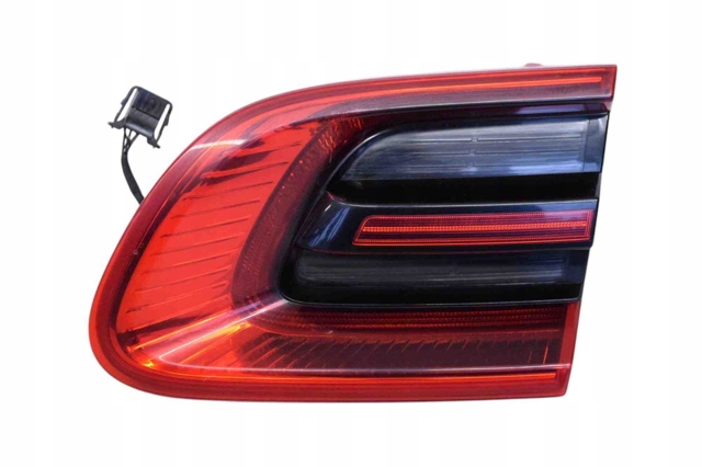 Фара задняя правая внутренняя 95B945094A PORSCHE