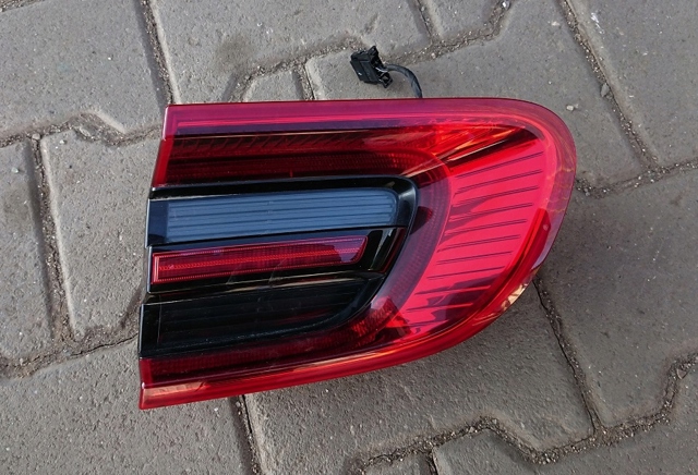 PORSCHE 95B945094F Фонарь задний правый внутренний в наличии Ирпень