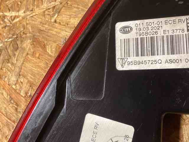 95B945725Q PORSCHE Фонарь заднего бампера левый купить в Кривой Рог