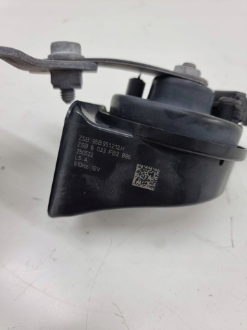 PORSCHE 95B951212H в наличии Полтава