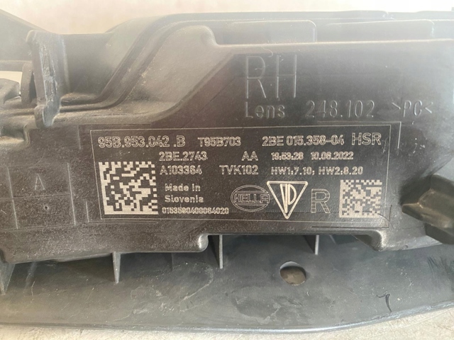 95B953042B PORSCHE Поворотник правый купить в Чернигов