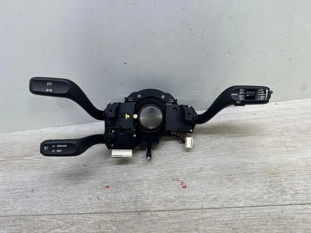 Переключатель подрулевой 95B953502K PORSCHE