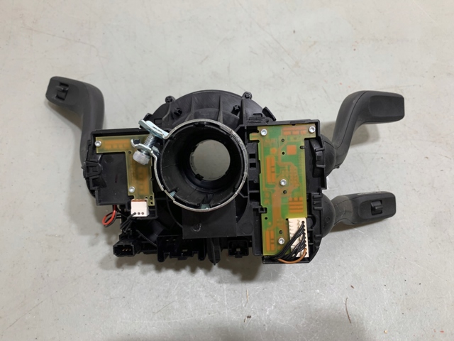 95B953568H PORSCHE Кольцо контактное, шлейф руля купить в Ужгород