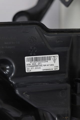 95B955451 PORSCHE Бачок омывателя купить в Николаев