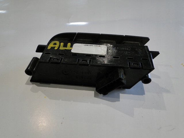 95B959855B PORSCHE купить в Ирпень
