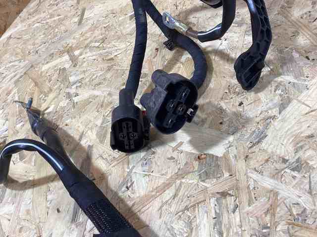 PORSCHE 95B971226F в наличии Запорожье