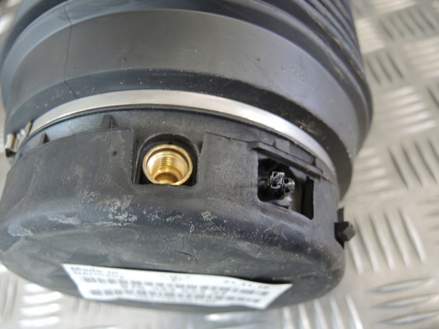 Пневмоподушка задняя 97033353334 PORSCHE