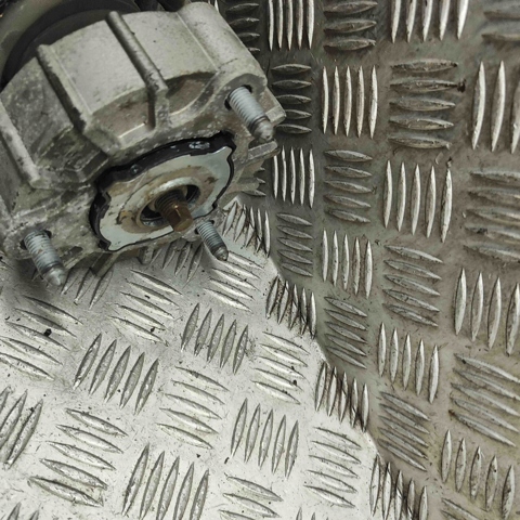 PORSCHE 97034304104 Амортизатор передний в наличии Житомир