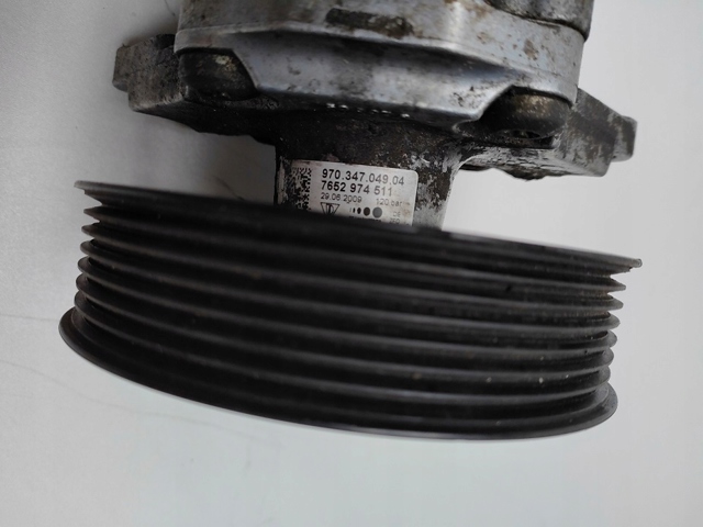 Насос гидроусилителя руля 97034704904 PORSCHE