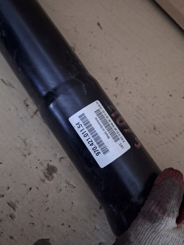 Карданный вал заднего моста 97042101154 PORSCHE