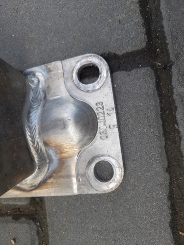 PORSCHE 97050524100 Кронштейн бампера заднего левый в наличии Запорожье