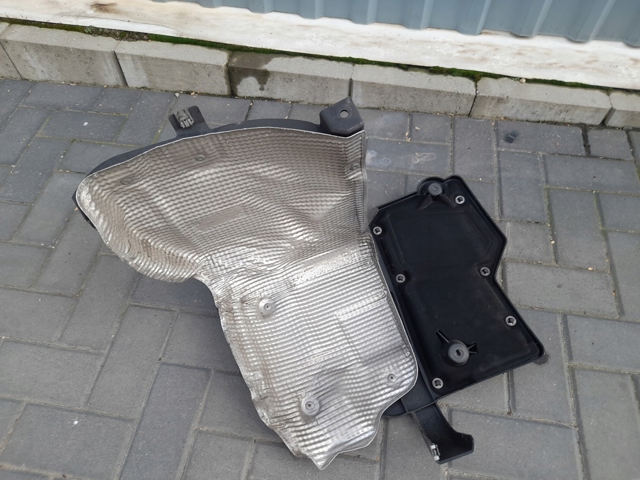 97050563104 PORSCHE купить в Чернигов