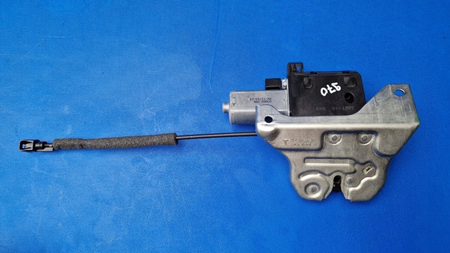 Замок задней двери 97051205303 PORSCHE