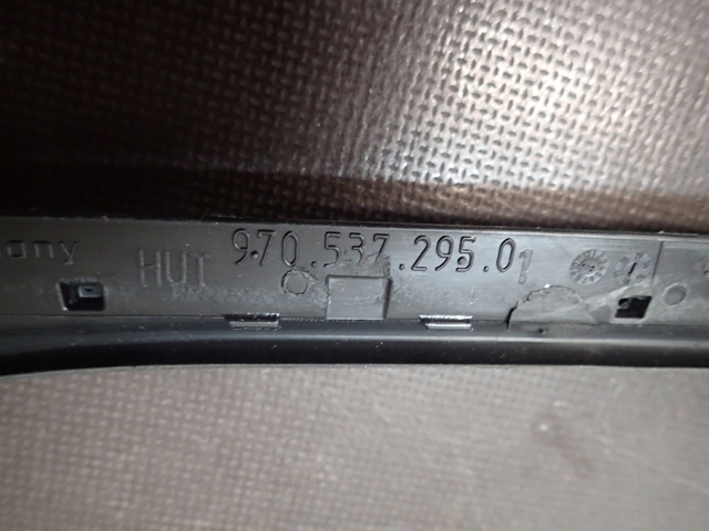 PORSCHE 97053727501 в наличии Чернигов