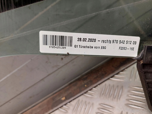 97054251209 PORSCHE купить в Ирпень