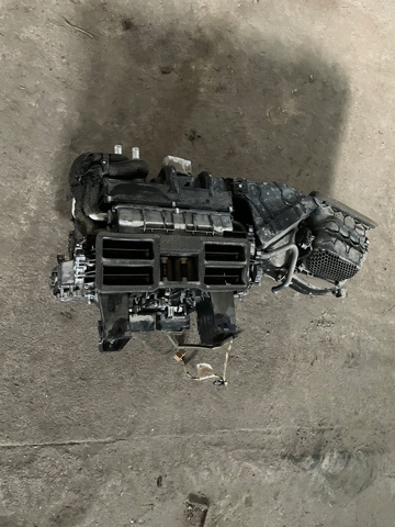 PORSCHE 97057392201 в наличии Львов