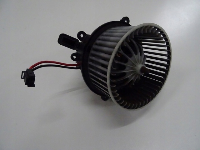 97057392201 PORSCHE купить в Черновцы