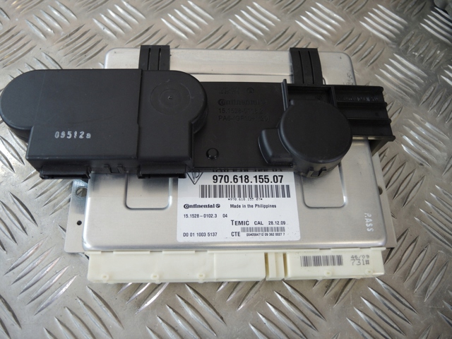 Блок управления пневмоподвеской 97061815507 PORSCHE