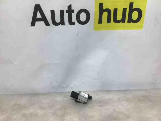 Датчик Эйрбэг передний 97061822102 PORSCHE