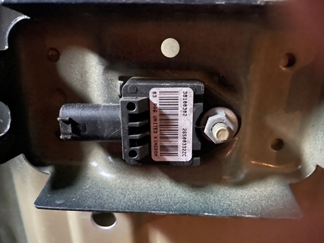 Датчик Айрбег передний 97061822300 PORSCHE
