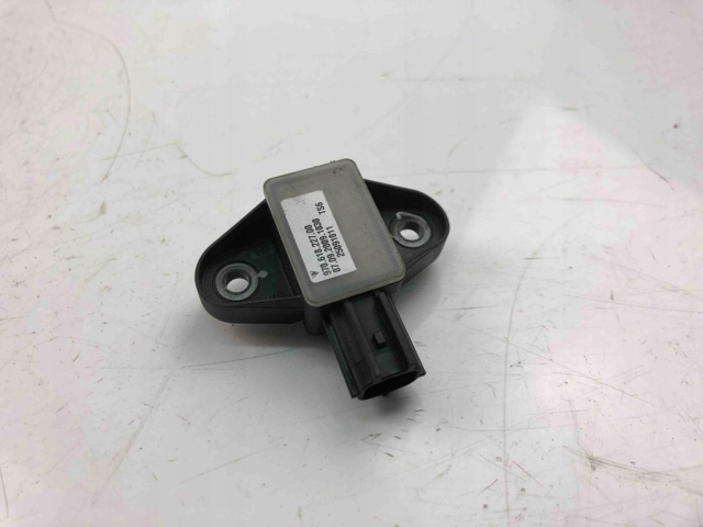 97061822700 PORSCHE Датчик удара купить в Павлоград