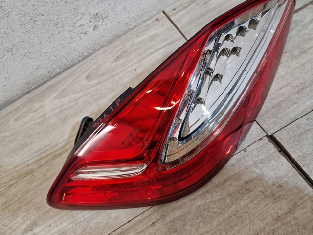 97063141204 PORSCHE Фонарь задний правый купить в Львов