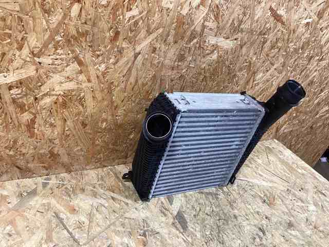 971145803J PORSCHE Радиатор интеркуллера купить в Полтава