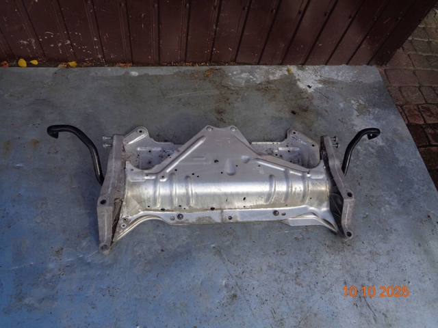 971400048AM PORSCHE Балка передней подвески (подрамник) купить в Харьков