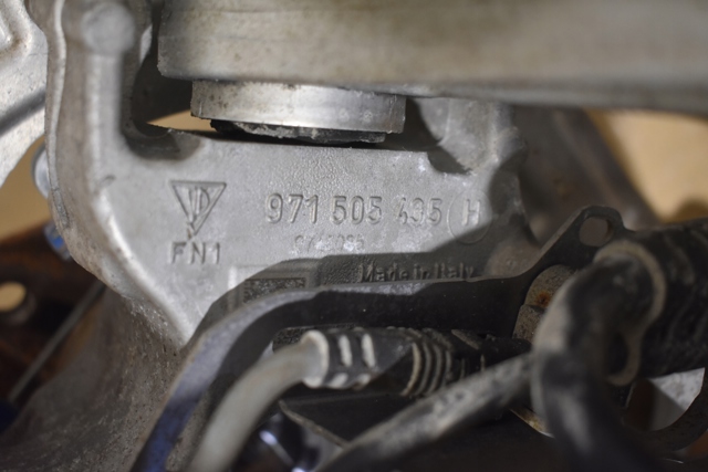 971501529B PORSCHE Тяга поперечная задней подвески купить в Львов