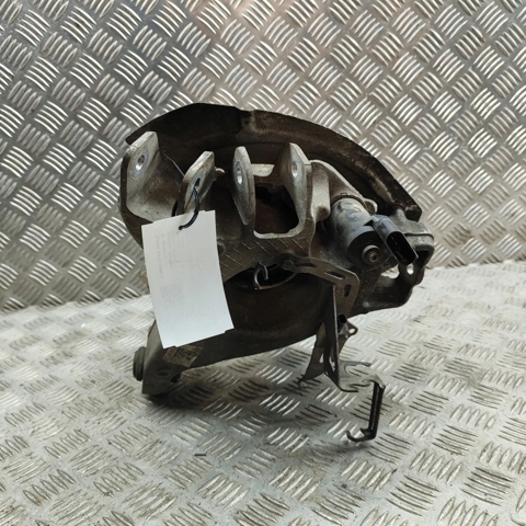 PORSCHE 971505435F Цапфа задняя левая в наличии Украина