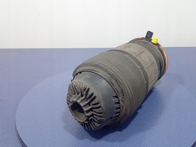 PORSCHE 971616025C Пневмоподушка (пневморессора) моста заднего в наличии Харьков