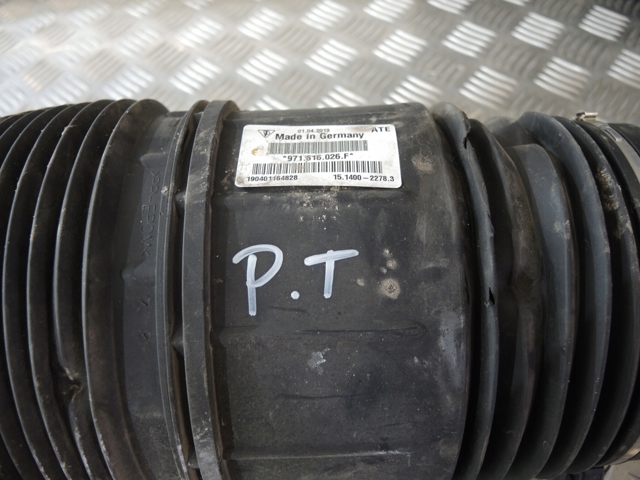 971616026F PORSCHE Пневмоподушка (пневморессора) моста заднего купить в Николаев