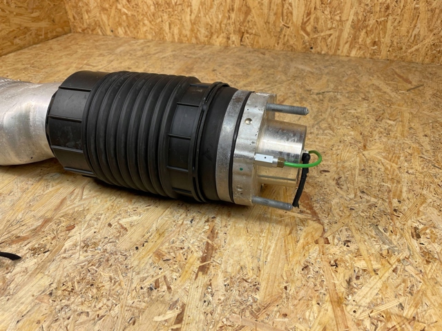 971616038L PORSCHE купить в Харьков
