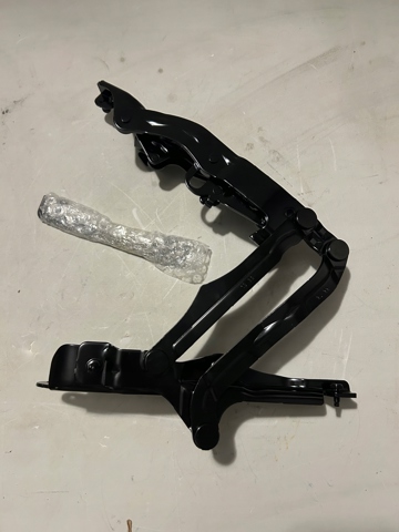 971823295YGRV PORSCHE купить в Чернигов