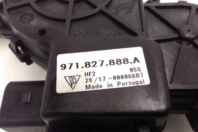 971827888A PORSCHE купить в Черновцы