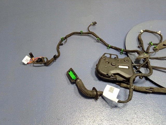 971839016B PORSCHE купить в Днепр