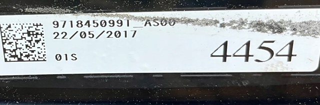 PORSCHE 971845099T Стекло лобовое  в наличии Ирпень