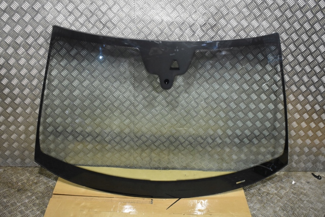 PORSCHE 971845099T Стекло лобовое  в наличии Ирпень