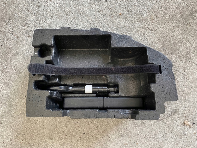PORSCHE 971864475B в наличии Запорожье