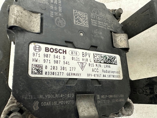 971907541D Porsche