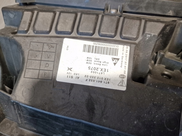 PORSCHE 971941032F Фара правая в наличии Кривой Рог