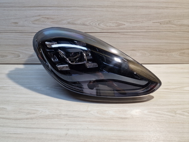 PORSCHE 971941032F Правая фара в наличии Львов